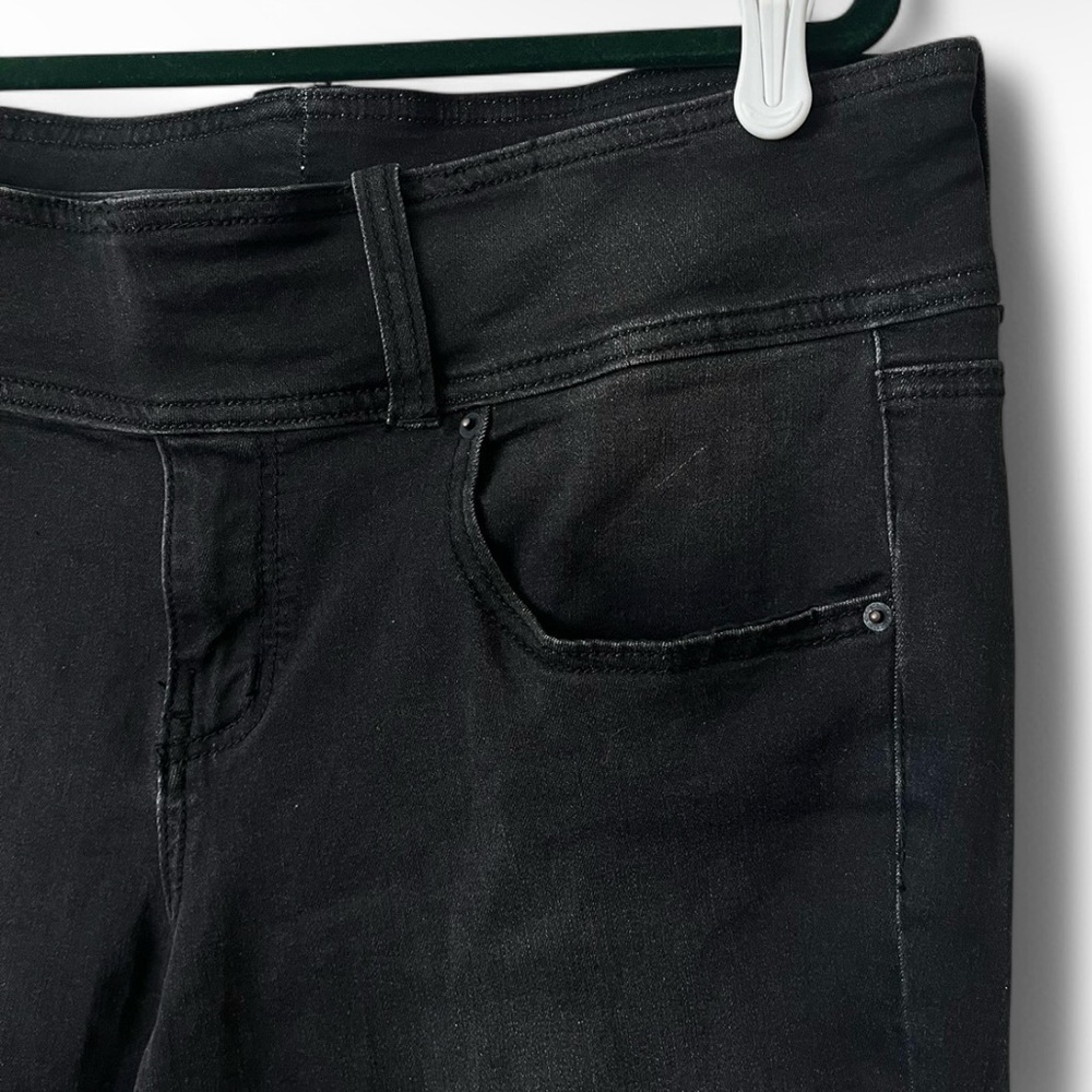 Urban Outfitters BDG Y2K Belted Flare Low Rise Jean Dark Wash Size 33 Black Slim - Picture 5 of 16